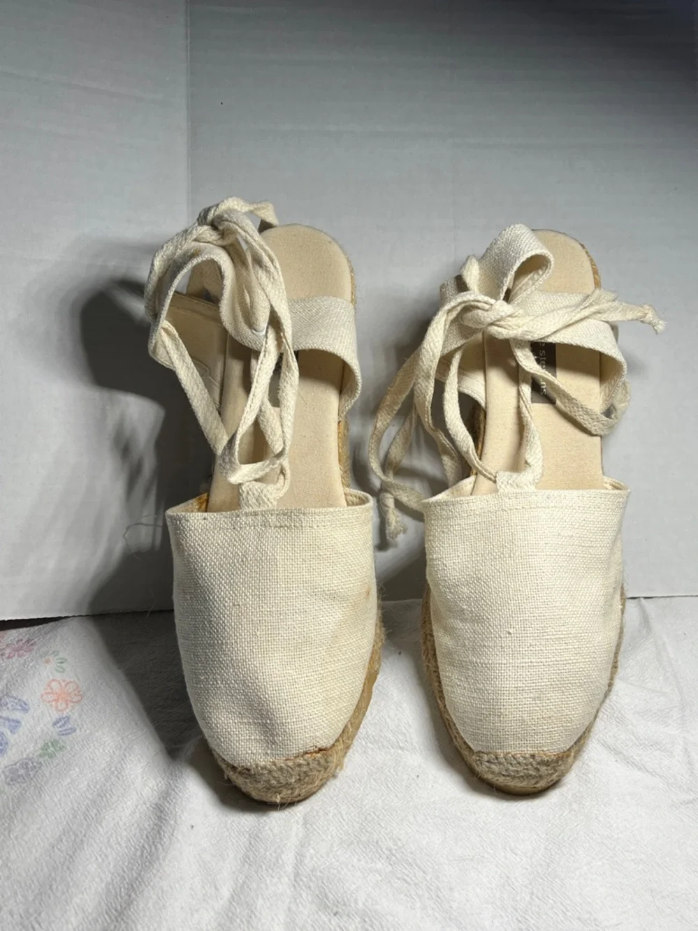 Valerie Stevens Cream Canvas Espadrille Wedge Sandals with Ankle Wraps